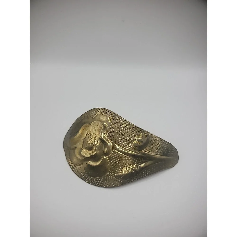 Vintage Pier 1 Brass Napkin Holder Flower Home Decor Lot of 1